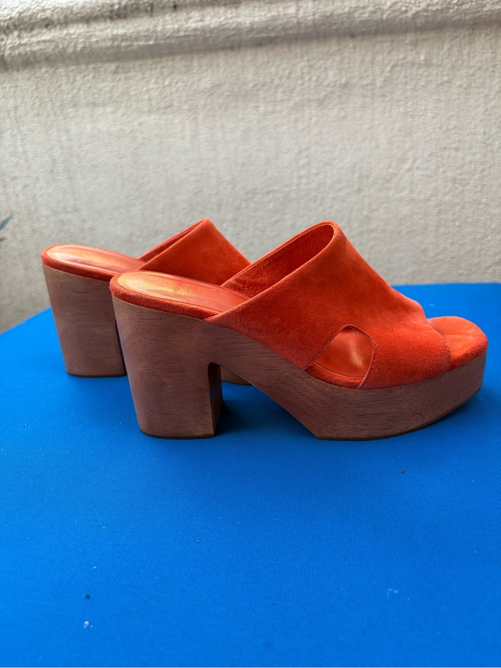Charlotte Stone orange Suede Nina Platform Slide mules size 8 - Picture 2 of 3